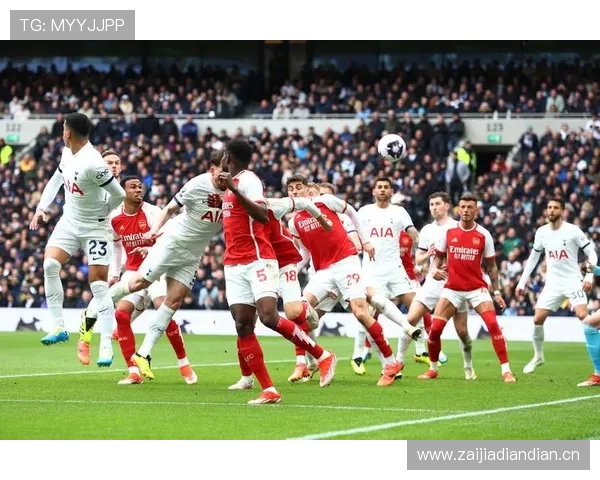 利物浦崩盘危机?战术失误暴露防守漏洞,豪华阵容却难保争冠地位! 利物浦崩盘危机?战术失误暴露防守漏洞,豪华阵容却难保争冠地位!